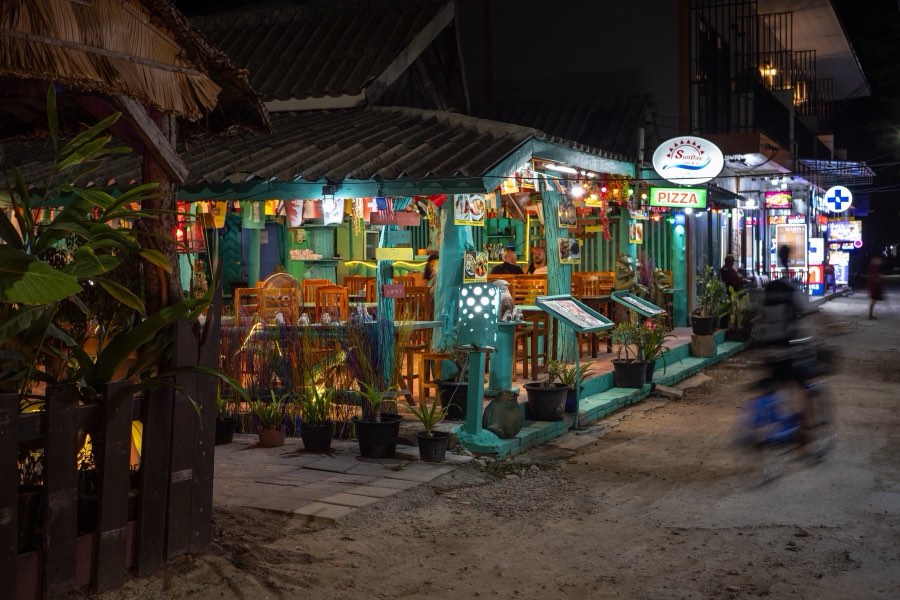 World, Spring 2025, Thailand. Photograph by Jordy Meow, 31/64