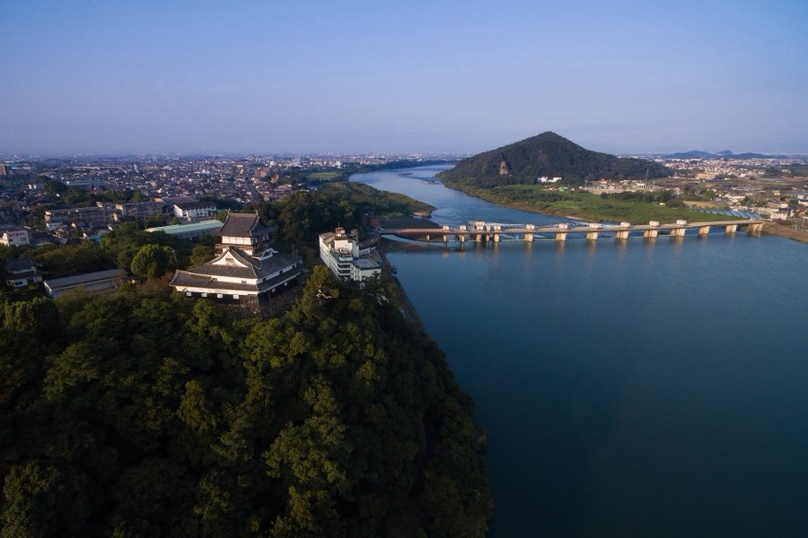 Aichi, Autumn 2015, Japan. Photograph by Jordy Meow, 10/11