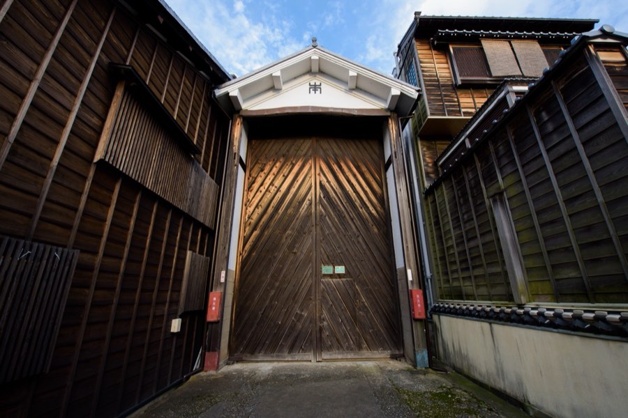 Aichi, Autumn 2015, Japan. Photograph by Jordy Meow, 11/11