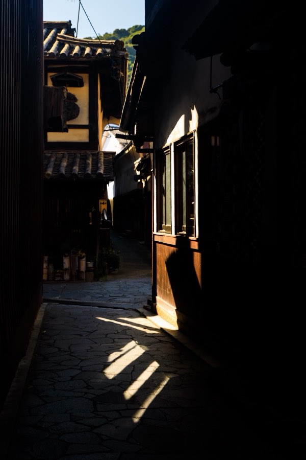 Hiroshima, Autumn 2018, Japan. Photograph by Jordy Meow, 19/22