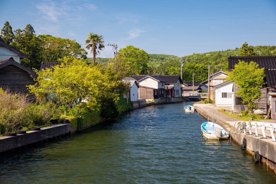 Ishikawa, Spring 2019, Japan. Photograph by Jordy Meow, 15/25
