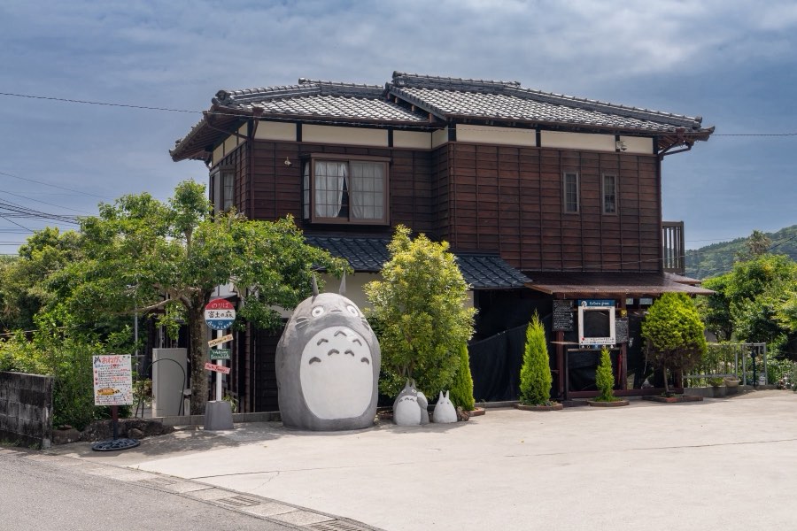 Miyazaki, Spring 2025, Japan. Photograph by Jordy Meow, 2/9