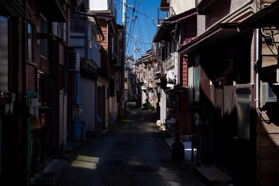 Niigata, Spring 2019, Japan. Photograph by Jordy Meow, 1/25