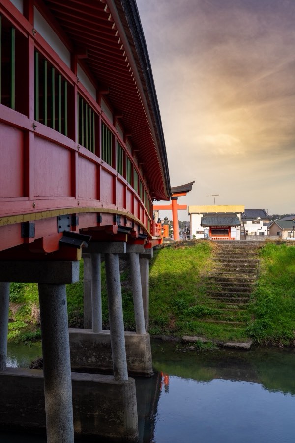 Oita, Spring 2024, Japan. Photograph by Jordy Meow, 1/11
