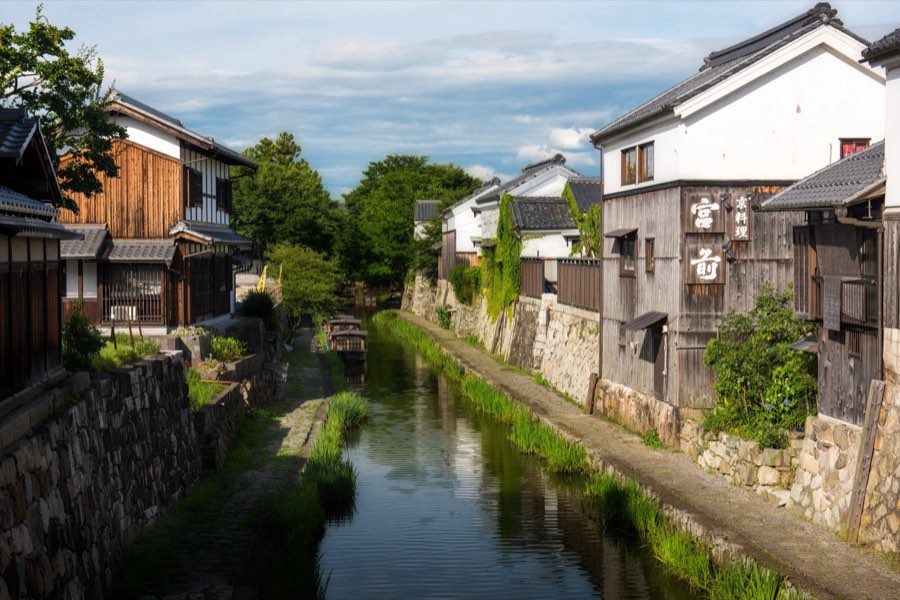 Shiga, Summer 2016, Japan. Photograph by Jordy Meow, 4/11