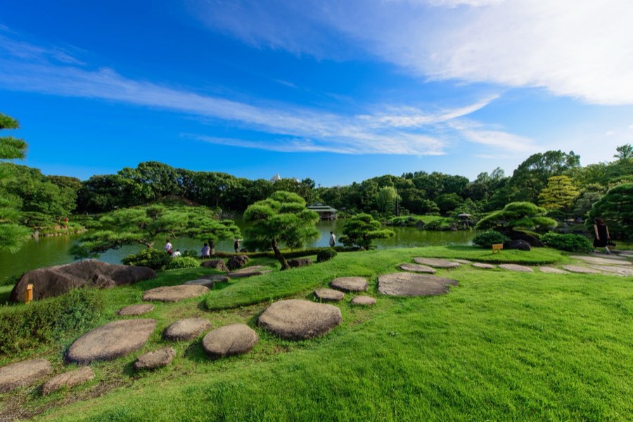 Tokyo, Summer 2014, Japan. Photograph by Jordy Meow, 31/33