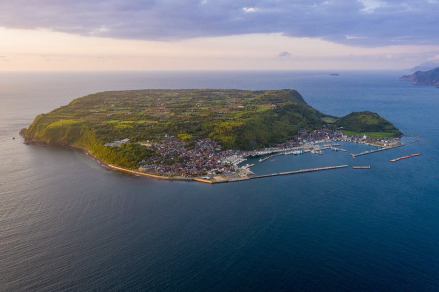Yamaguchi, Summer 2020, Japan. Photograph by Jordy Meow, 2/19